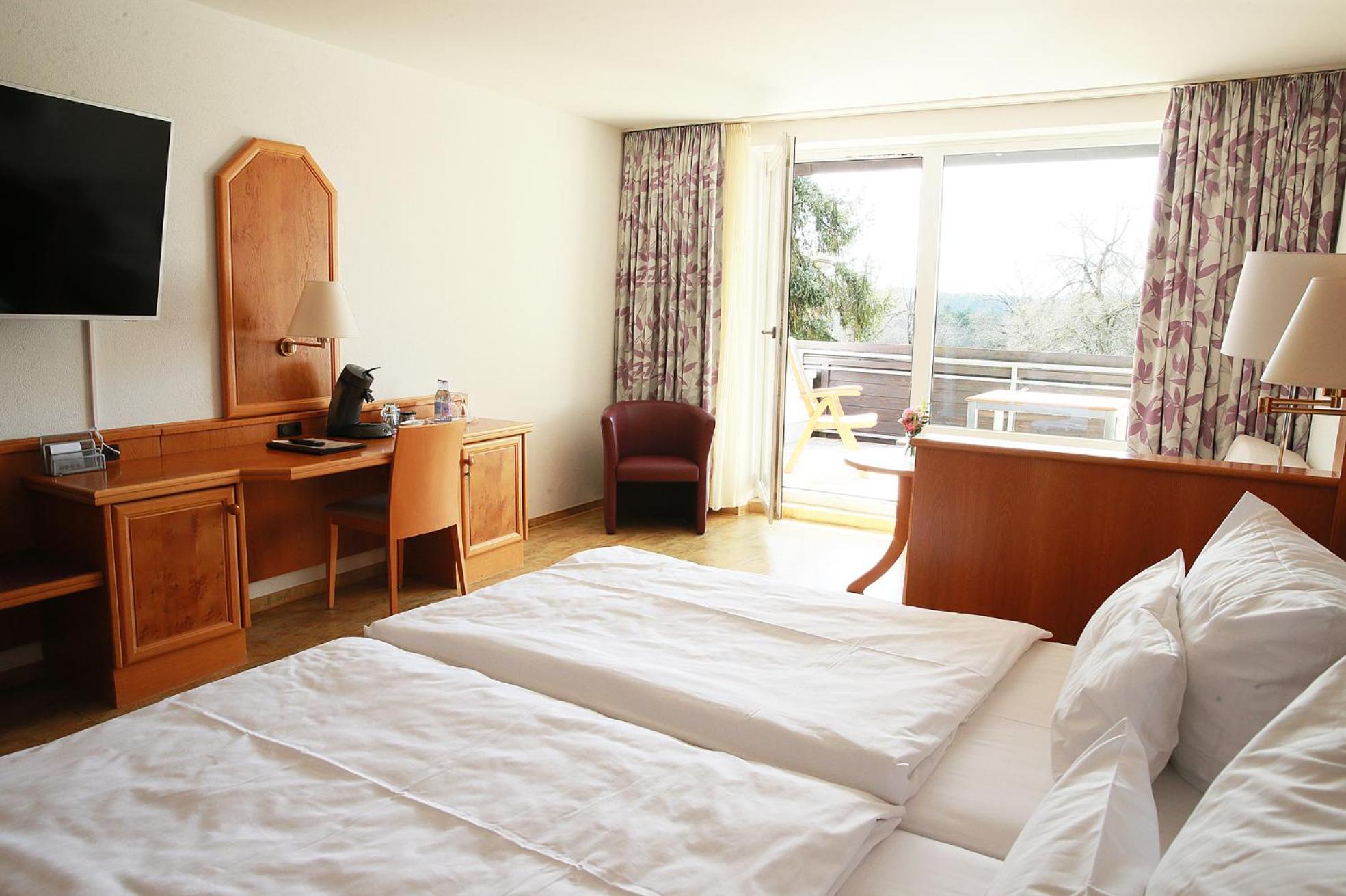 Hotel Bergschloesschen ซิมเมิร์น ภายนอก รูปภาพ