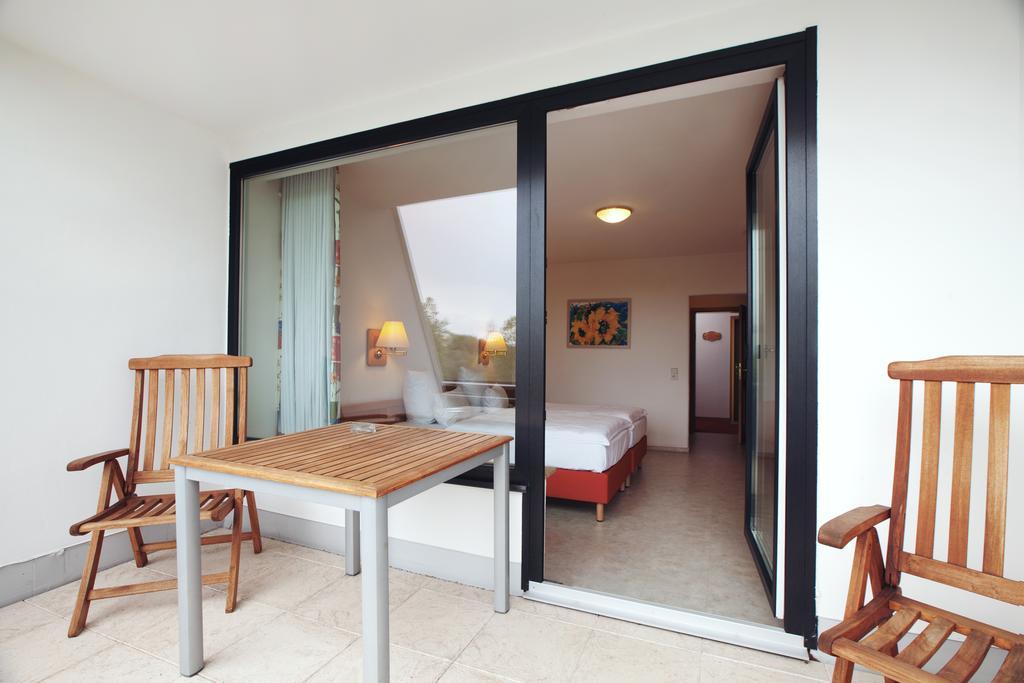 Hotel Bergschloesschen ซิมเมิร์น ภายนอก รูปภาพ