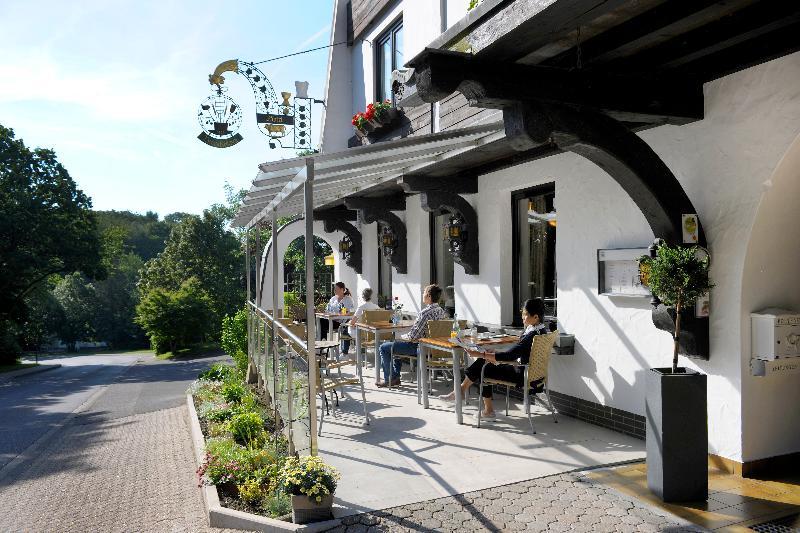 Hotel Bergschloesschen ซิมเมิร์น ภายนอก รูปภาพ